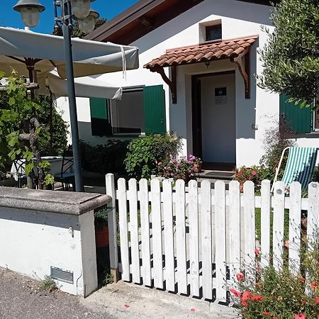 The Cottage Аджерола Екстериор снимка
